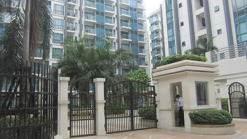 Palm Tree Condos Near Mnl Airport Terminal 3 By Elr Manilla