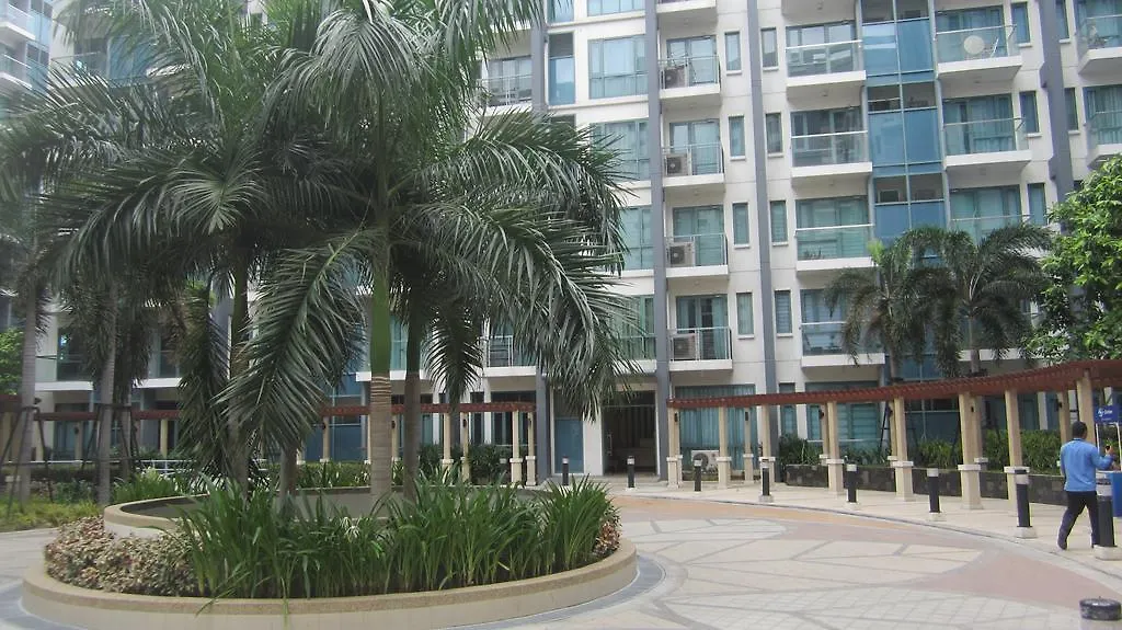 Palm Tree Condos Near Mnl Airport Terminal 3 By Elr Manilla 0*,  Filippijnen