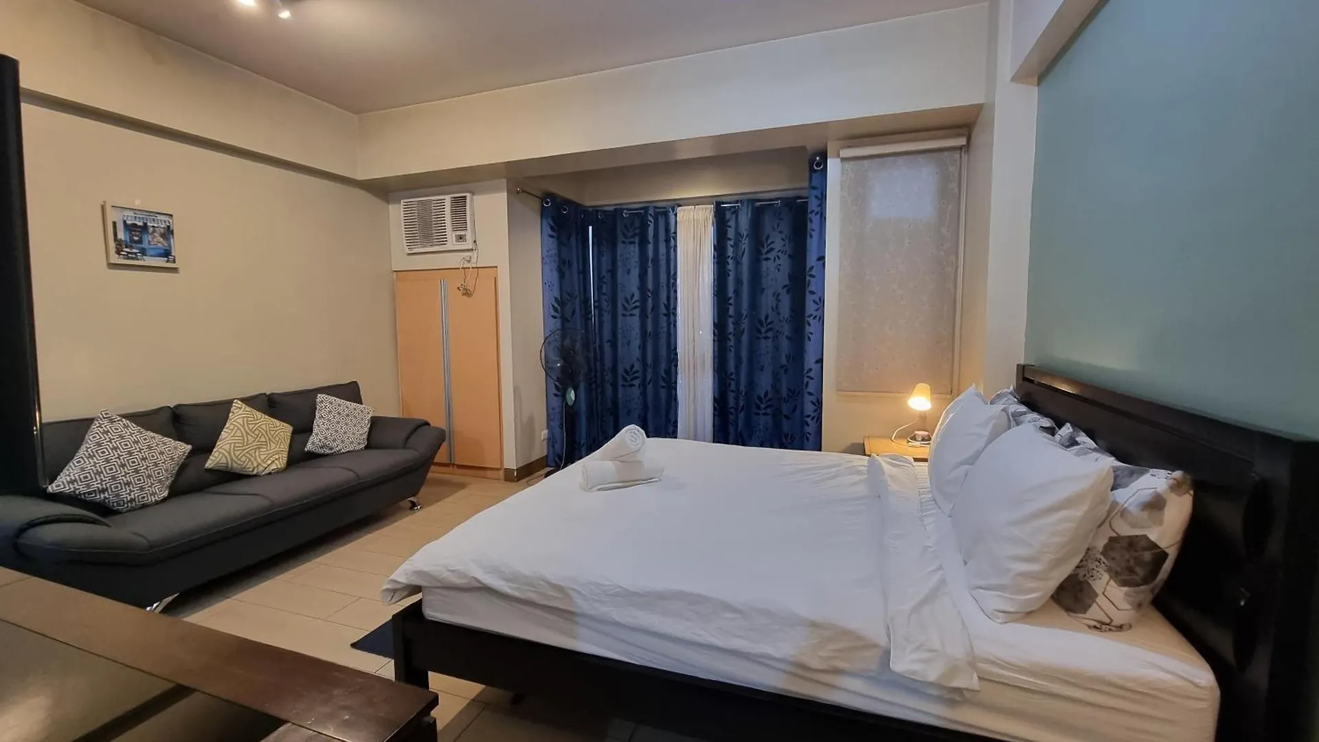 Palm Tree Condos Near Mnl Airport Terminal 3 By Elr Manila