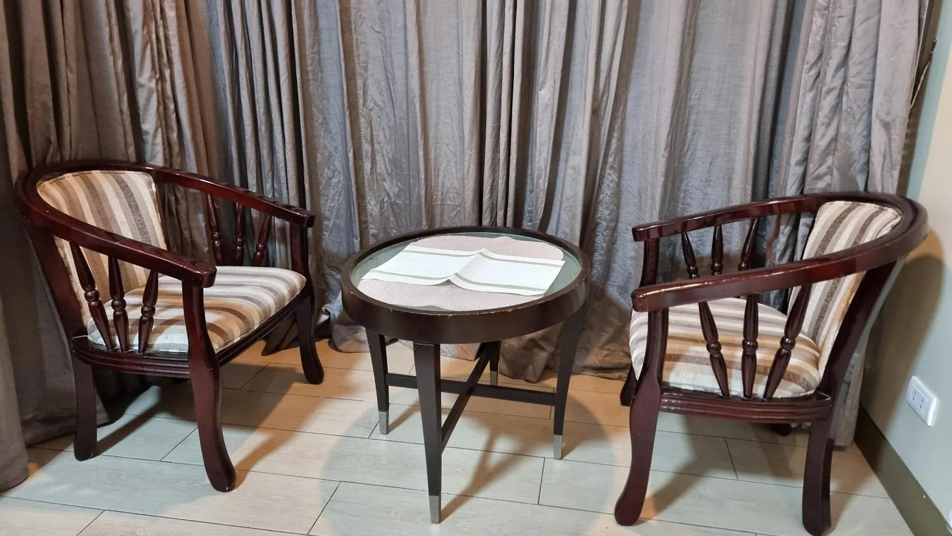 Palm Tree Condos Near Mnl Airport Terminal 3 By Elr Manila